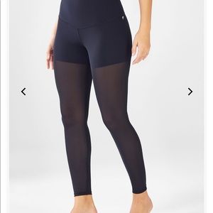 Fabletics Mesh Leggings Size Medium